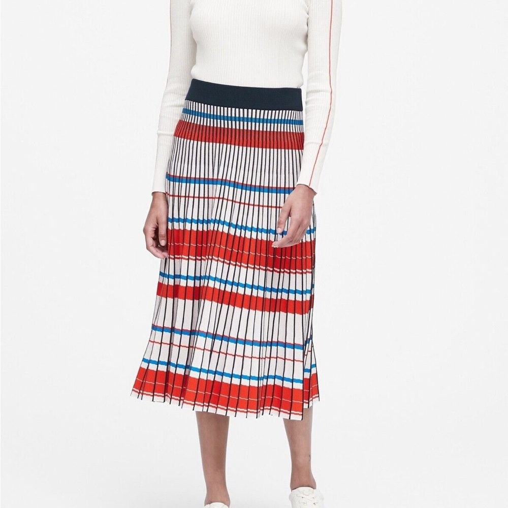 Banana Republic Pleated Knit Midi Skirt in Blue White & Red Stripes